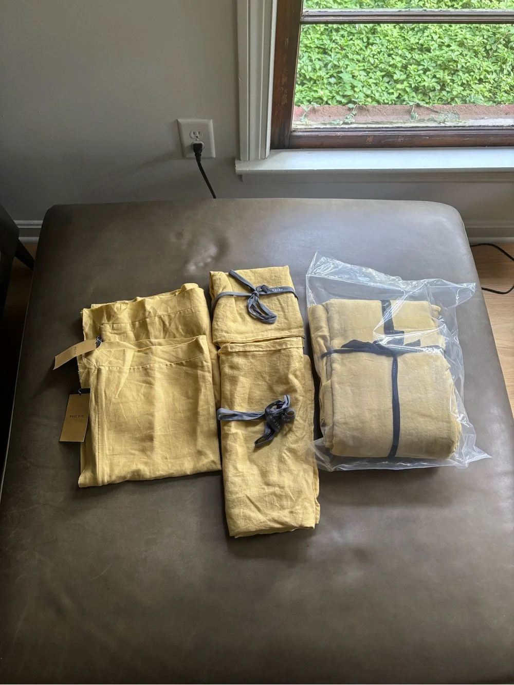 West Elm Linen Duvet Bedding Set in Mustard Yellow. 4 pillowcases 18” and 26”